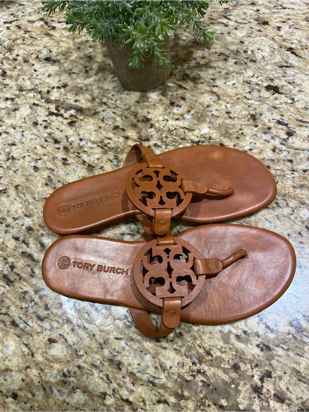 Tory Burch Miller Cognac Leather Thong Sandals 8.5M